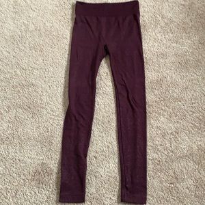 Maurices maroon printed leggings.